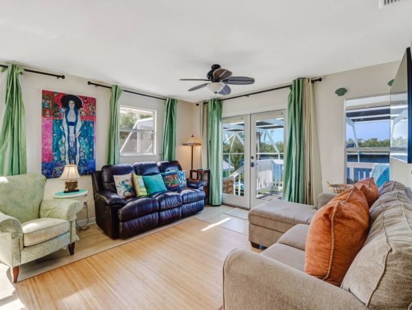 Three Bedroom Bonita Springs Bay Front Vacation Duplex