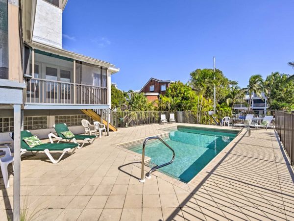 Charming Vacation Home in Marco Island with Boat Dock