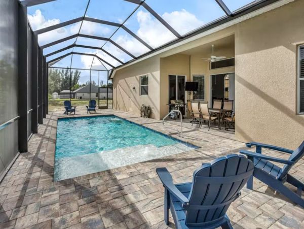 Beautiful Cape Coral Vacation Home Private Pool Sleeps 6