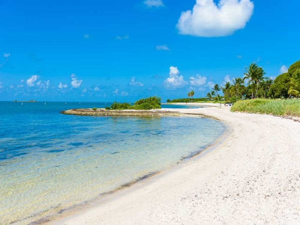 4 Bedroom Upscale Townhome with Spa & Waterfall in Key Largo