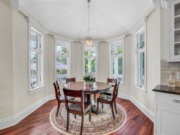 Florida Keys 4 Bedroom Luxury Home + Poolside Apartment