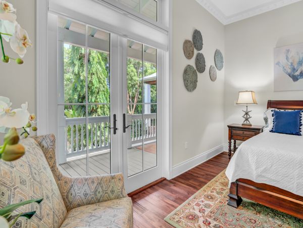 Florida Keys 4 Bedroom Luxury Home + Poolside Apartment
