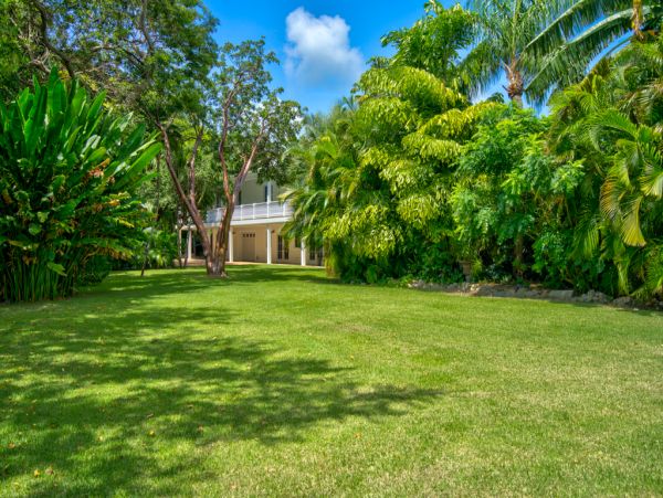 Florida Keys 4 Bedroom Luxury Home + Poolside Apartment