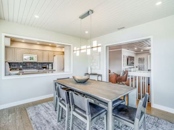 Marco Island Four Bedrooms Canal Front with Pool
