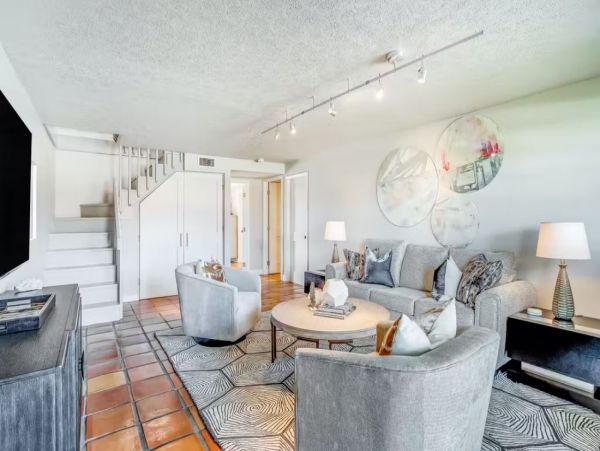 Marco Island Four Bedrooms Canal Front with Pool