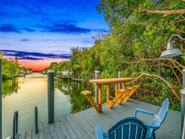 Luxury Anna Maria 4 Bedroom Home with Private Pool & Spa