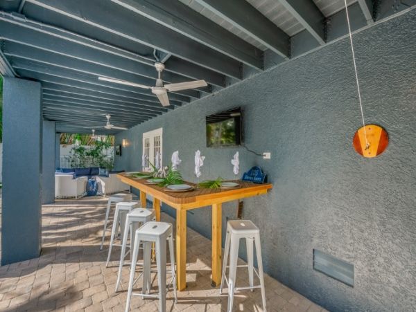 Luxury Anna Maria 4 Bedroom Home with Private Pool & Spa