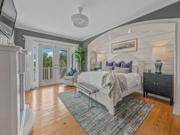 Luxury Anna Maria 4 Bedroom Home with Private Pool & Spa