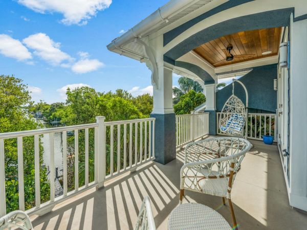 Luxury Anna Maria 4 Bedroom Home with Private Pool & Spa