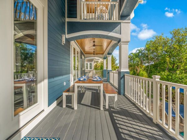 Luxury Anna Maria 4 Bedroom Home with Private Pool & Spa