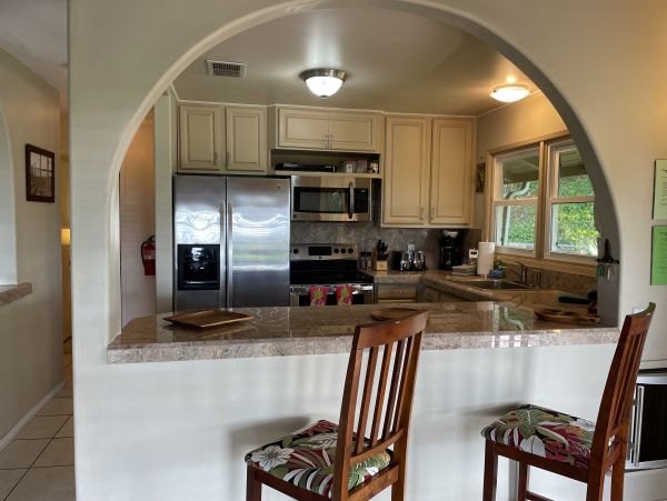 Kaanpali 2 Bedroom Rental Condo Beach Across the Street