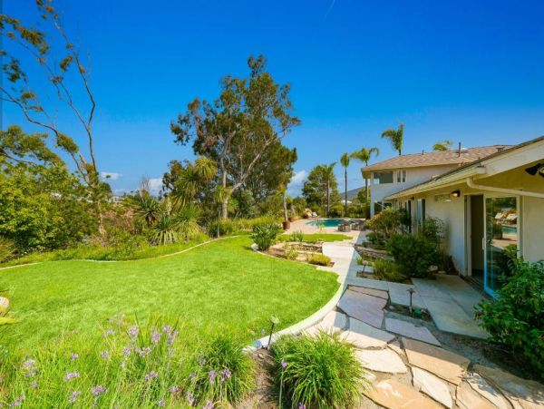 Luxury La Jolla Vacation Home Five Bedrooms & Private Pool