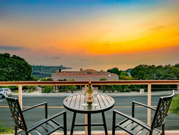 Luxury La Jolla Vacation Home Five Bedrooms & Private Pool
