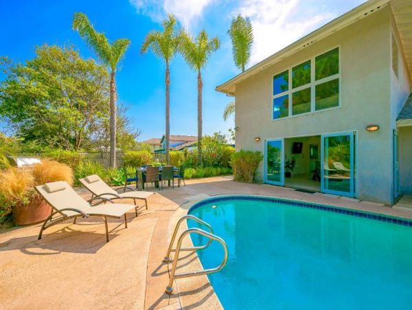 Luxury La Jolla Vacation Home Five Bedrooms & Private Pool