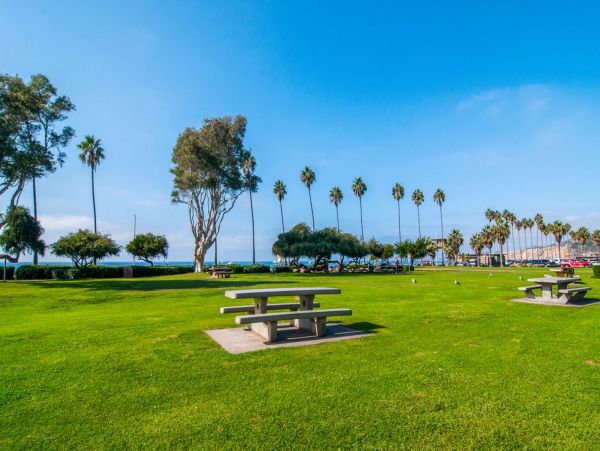 Vacation Home Across from the Beach in the Heart of La Jolla