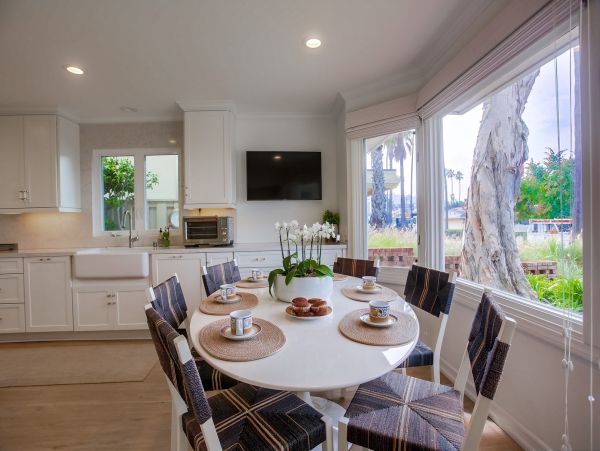 Vacation Home Across from the Beach in the Heart of La Jolla