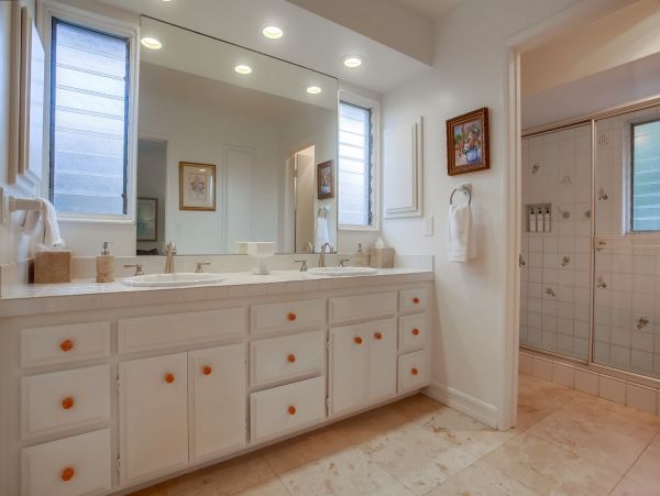 Vacation Home Across from the Beach in the Heart of La Jolla
