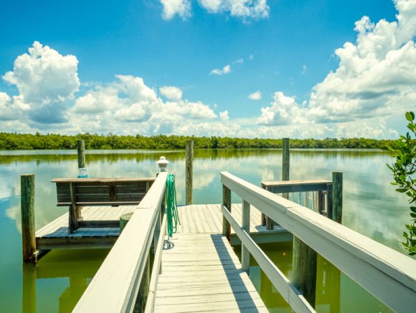 Canal View Vacation Home in Captiva Walk To Beach