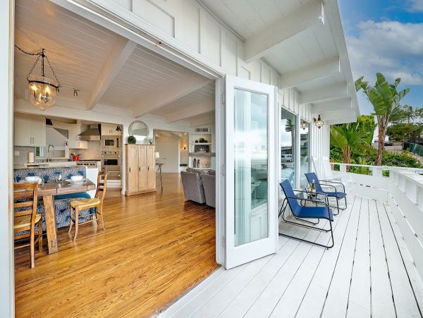 La Jolla Four Bedroom Home with Ocean Views Sleeps Nine
