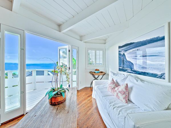 La Jolla Four Bedroom Home with Ocean Views Sleeps Nine