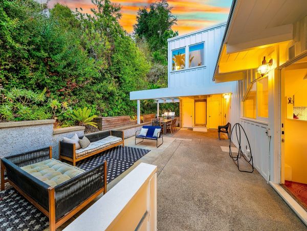 La Jolla Four Bedroom Home with Ocean Views Sleeps Nine