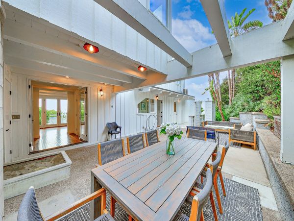 La Jolla Four Bedroom Home with Ocean Views Sleeps Nine