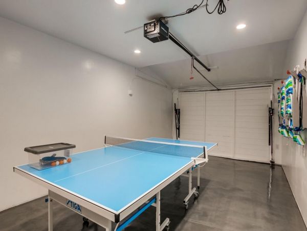 La Jolla Four Bedroom Rental with Ocean View Sleeps 10