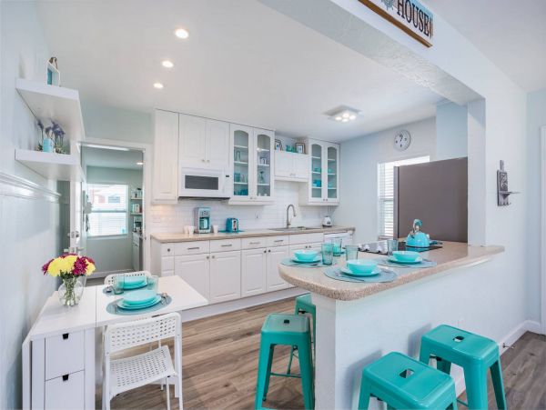 Sarasota Cozy Two Bedroom Vacation Duplex