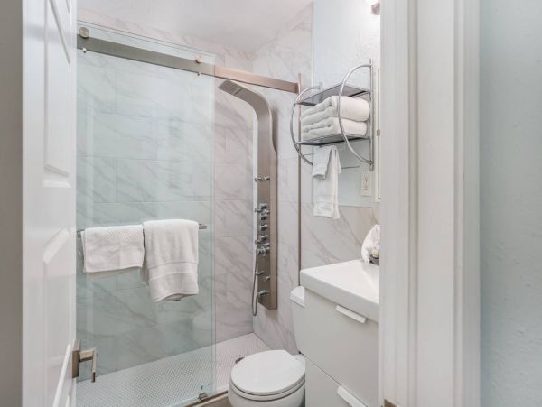 Sarasota Cozy Two Bedroom Vacation Duplex