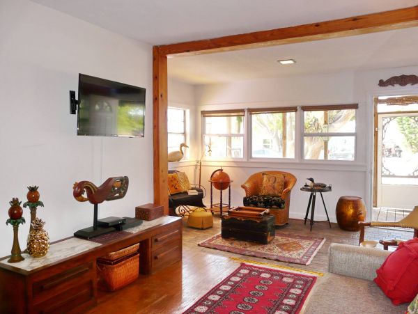 Two Bedroom Home in Marco Island Sleeps Six Guests