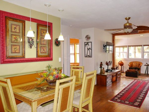 Two Bedroom Home in Marco Island Sleeps Six Guests