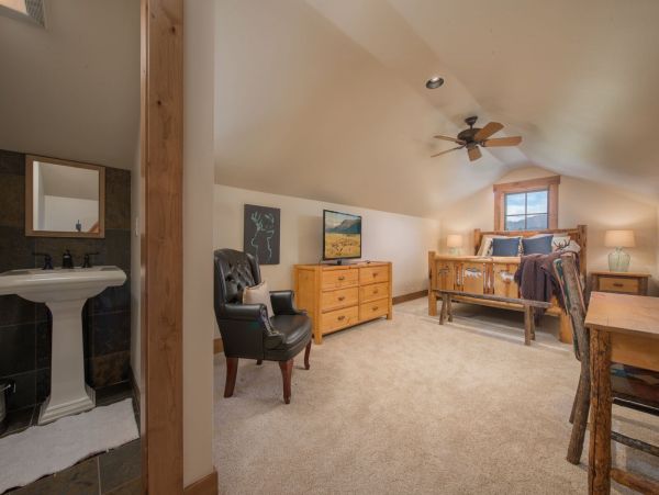 Jackson Hole Vacation Home Eleven Bedroom