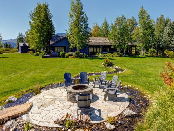 Jackson Hole Vacation Home Eleven Bedroom