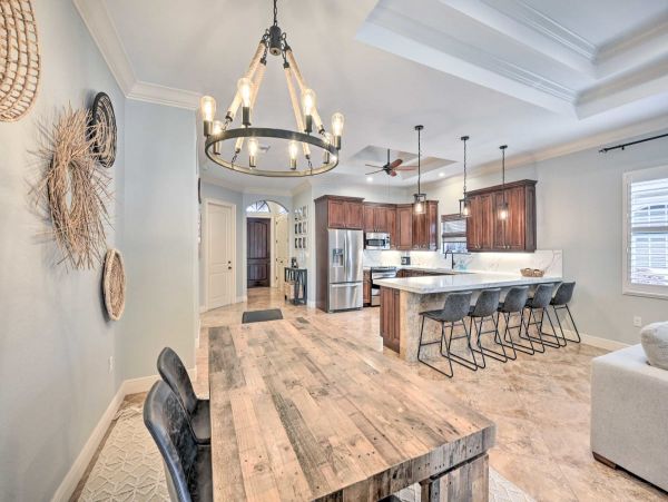 Naples Vacation Home 3 Bedrooms Sleeps 10 Guests