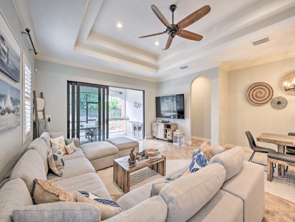 Naples Vacation Home 3 Bedrooms Sleeps 10 Guests