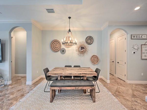 Naples Vacation Home 3 Bedrooms Sleeps 10 Guests