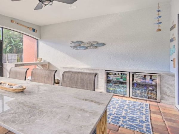 Naples Vacation Home 3 Bedrooms Sleeps 10 Guests