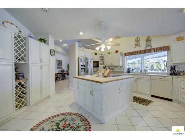 Marco Island Vacation Home Three Bedroom with Pool Sleeps 8