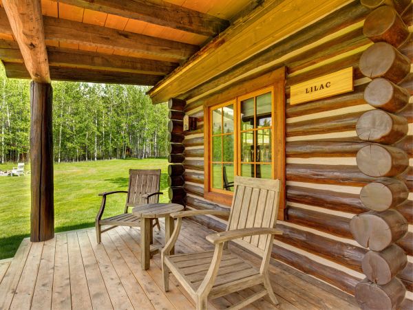 7 Bedroom, Main plus Seperate Cabins on Acres of Land