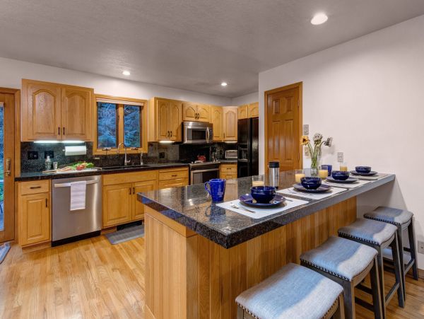 Great Wilson Vacation Home Four Bedroom