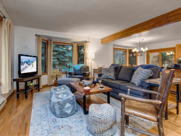Great Wilson Vacation Home Four Bedroom