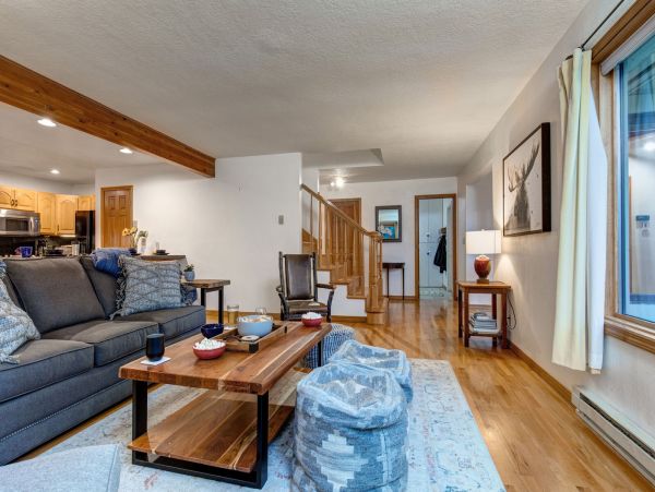Great Wilson Vacation Home Four Bedroom