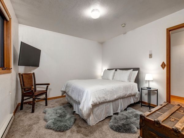 Great Wilson Vacation Home Four Bedroom