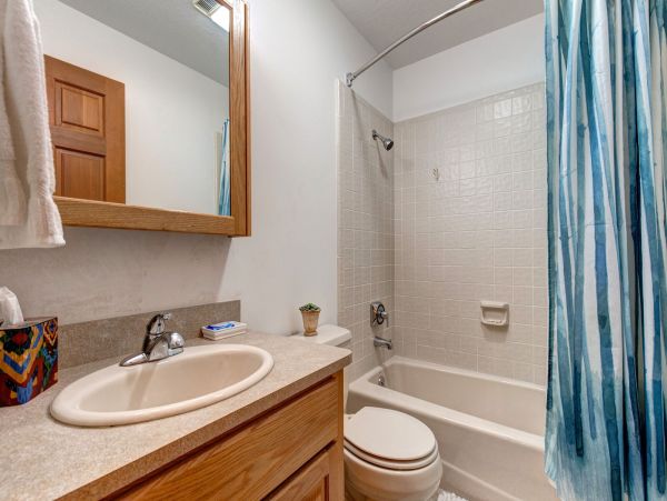 Great Wilson Vacation Home Four Bedroom