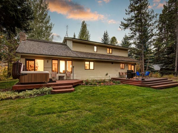 Great Wilson Vacation Home Four Bedroom