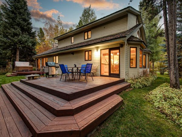 Great Wilson Vacation Home Four Bedroom