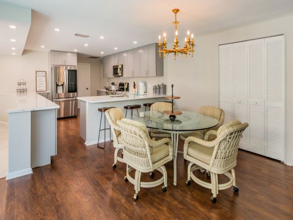 Marco Island Gorgeous Vacation Pool Home - Sleeps 10 Guests