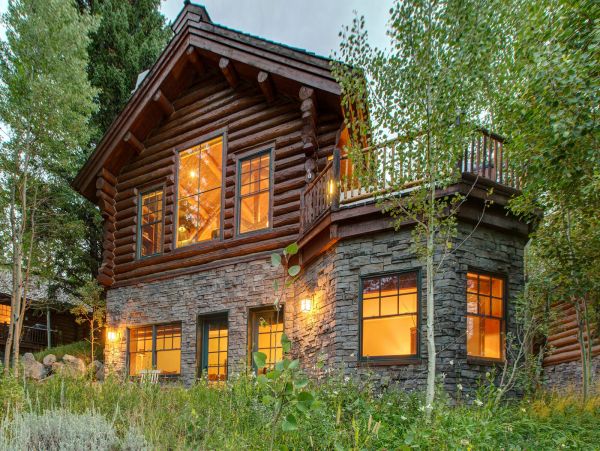 Cozy Cabin In Teton, Sleeps 8