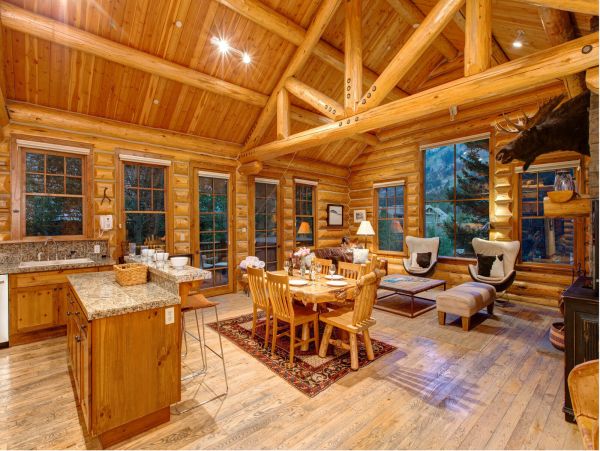 Cozy Cabin In Teton, Sleeps 8