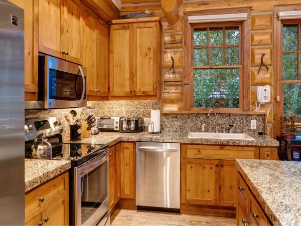Cozy Cabin In Teton, Sleeps 8